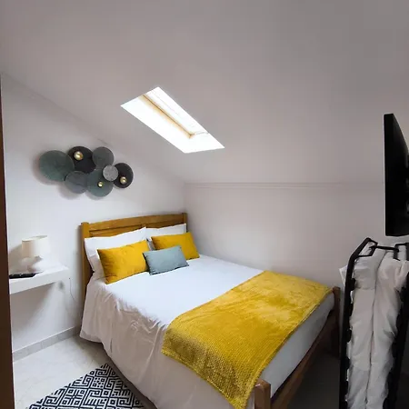 Casinhas Adelaide * Nazare