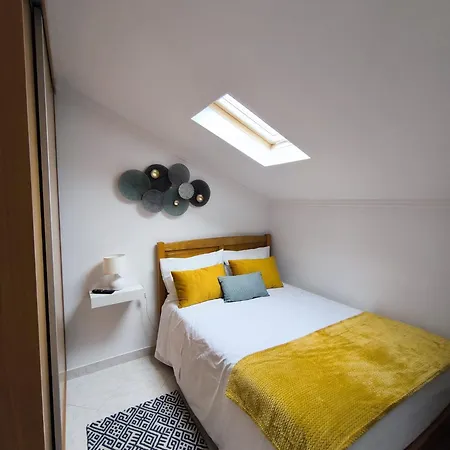 Casinhas Adelaide Nazare